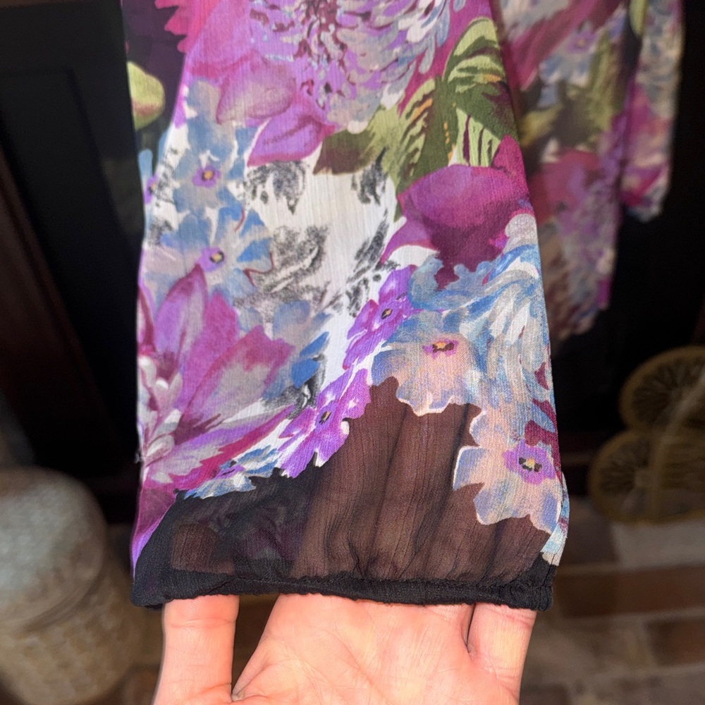 Charter Club Size 10P 10 Petite sheet  Floral Blouse - Pink, Purple, Black top - Picture 5 of 8
